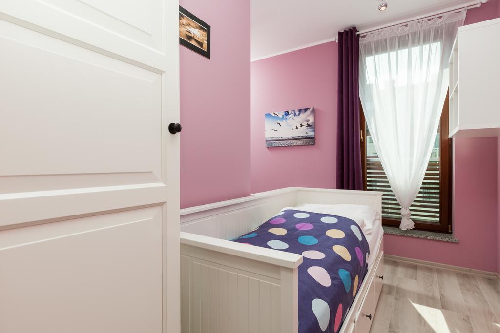 Jantar Apartamenty Deluxe Sea View Kolobrzeg Exterior photo